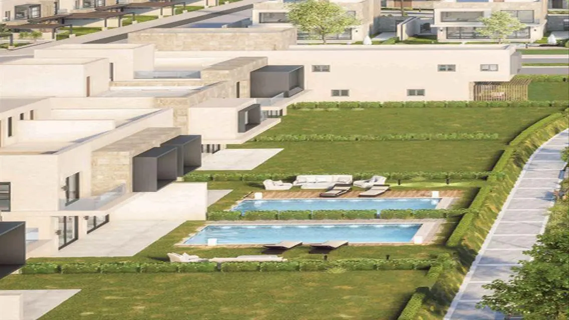 Luxury Villa for Sale with Private Pool and Garden
