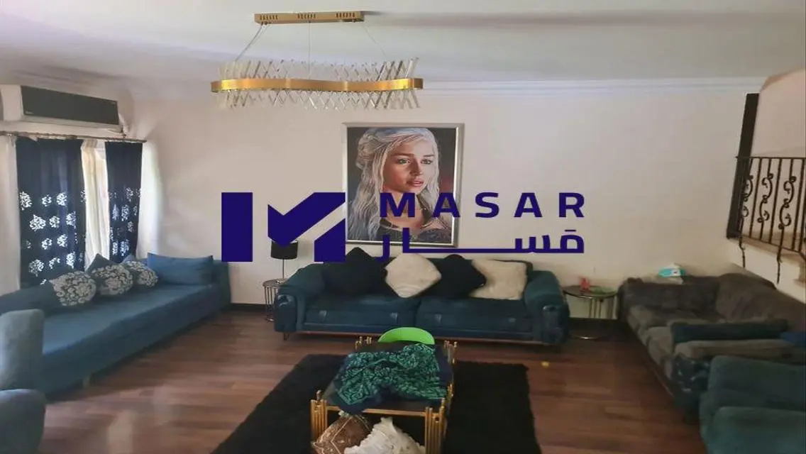 فيلا فاخرة للبيع