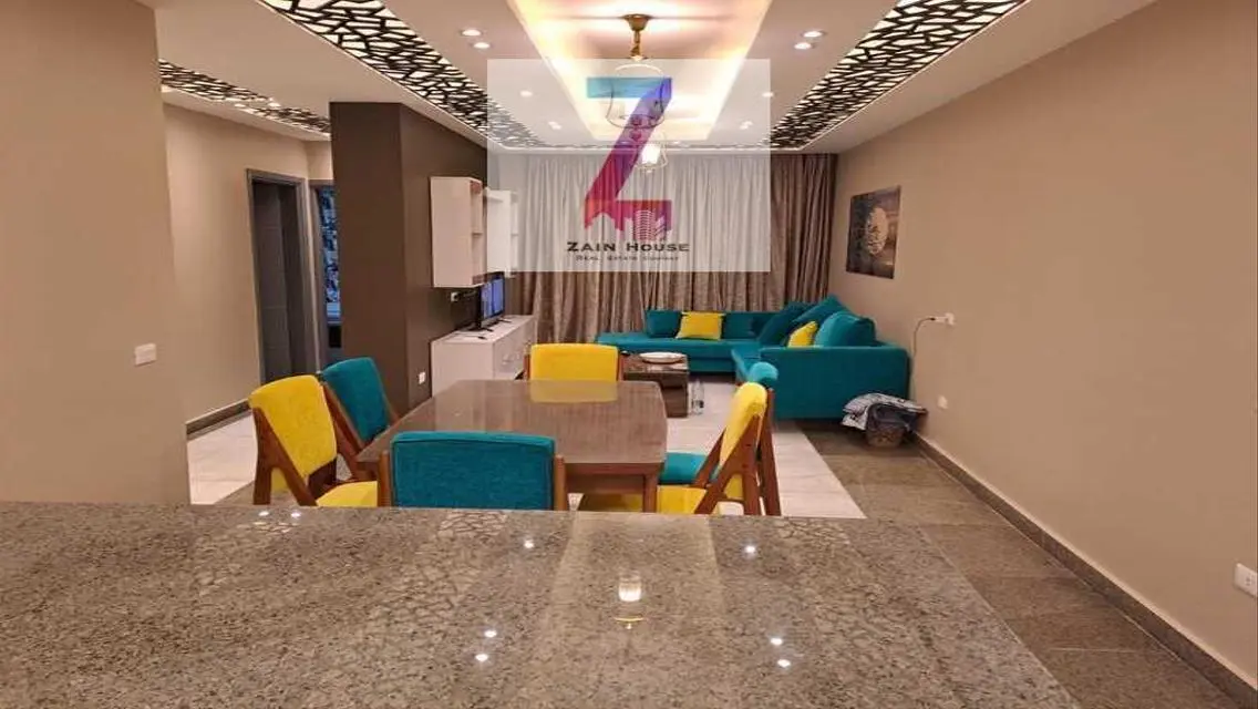 شقة فاخرة للبيع في PRO5879 بسعر 5,300,000 جنيهاً