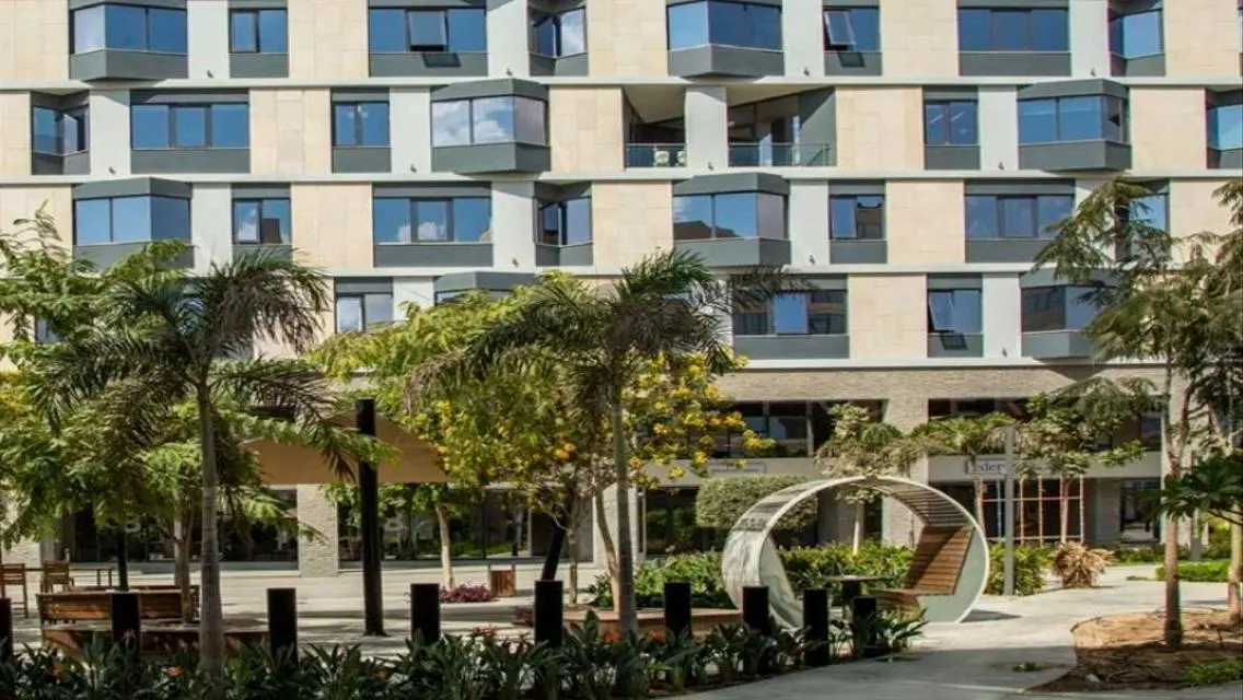 Luxury Apartment in Westown Hub