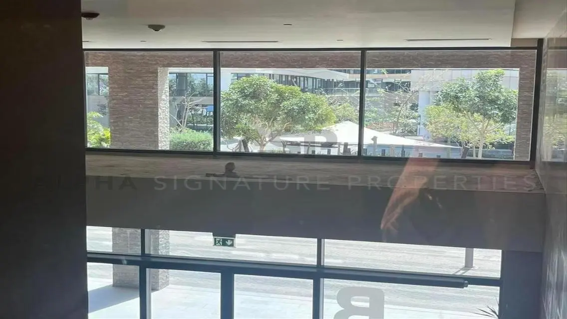 Luxury Apartment in Westown Hub