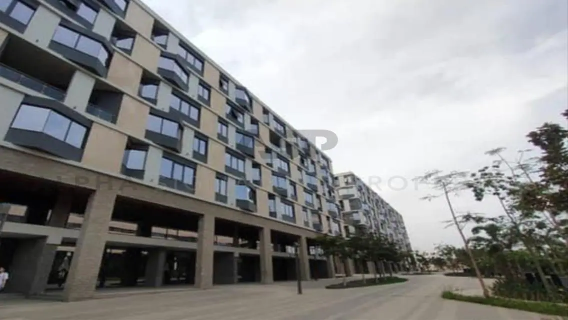 Luxury Apartment in Westown Hub