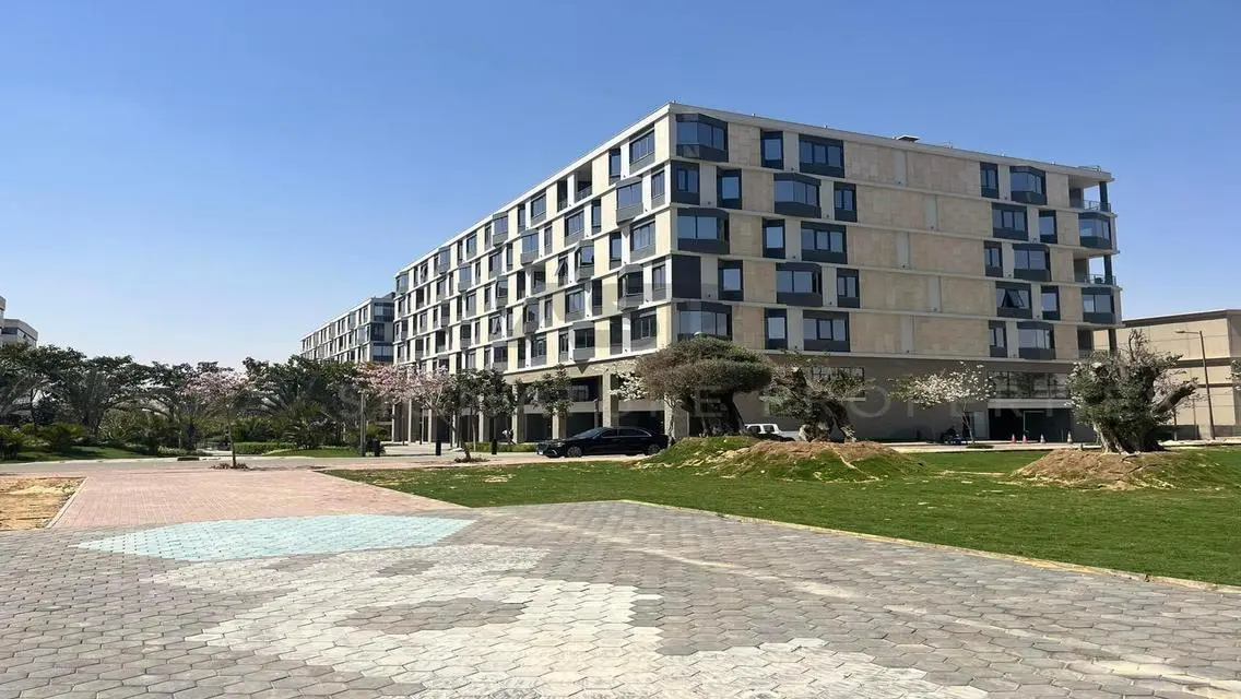 Luxury Apartment in Westown Hub