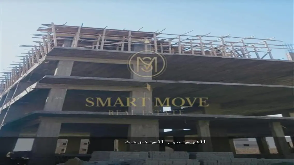 شقة فاخرة للبيع بمساحة 62025 متر