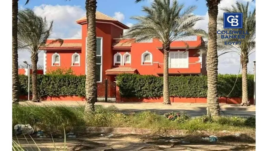 Luxurious 1250 sqm Home with Private Garden and Pool in Prime Location