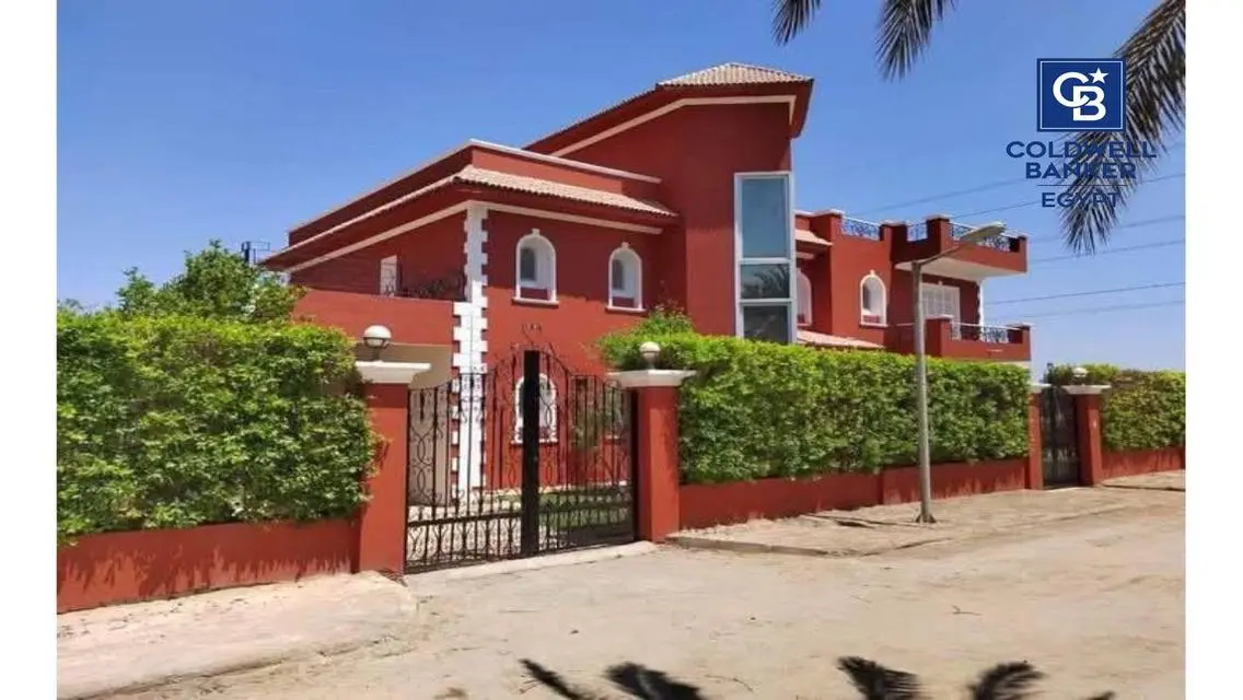 Luxurious 1250 sqm Home with Private Garden and Pool in Prime Location