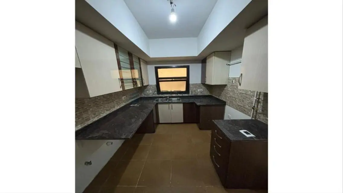 Luxury Apartment for Sale - 186 sqm in Prime Location