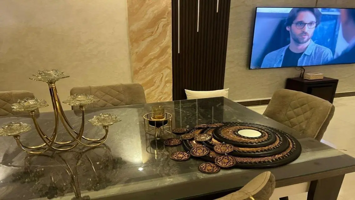 Luxury Furnished Apartment in Prime Location