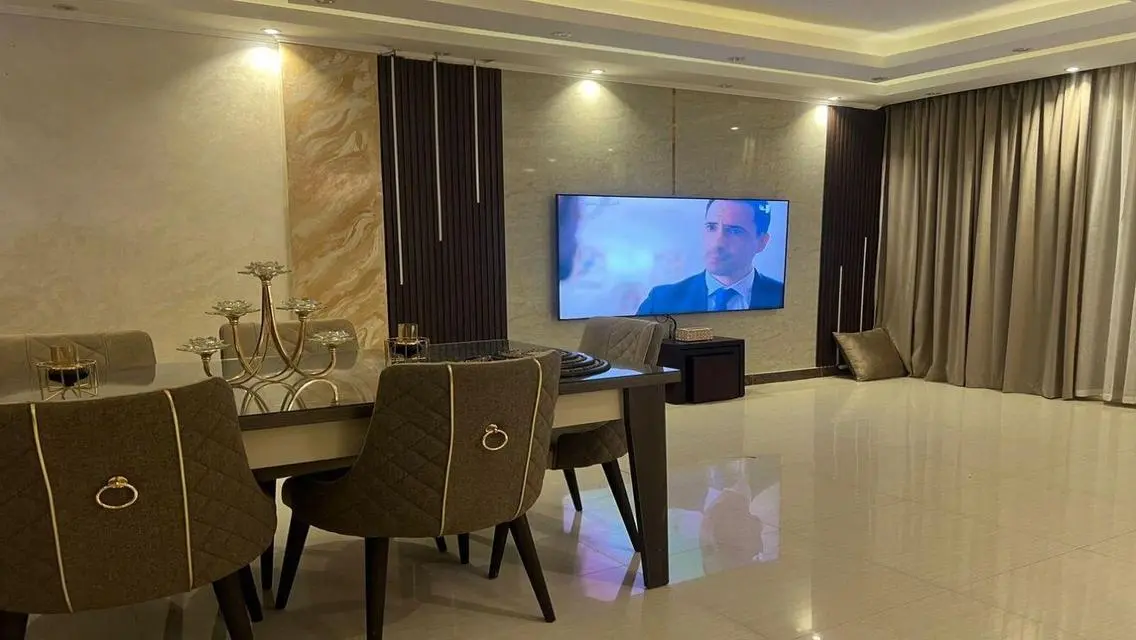 Luxury Furnished Apartment in Prime Location