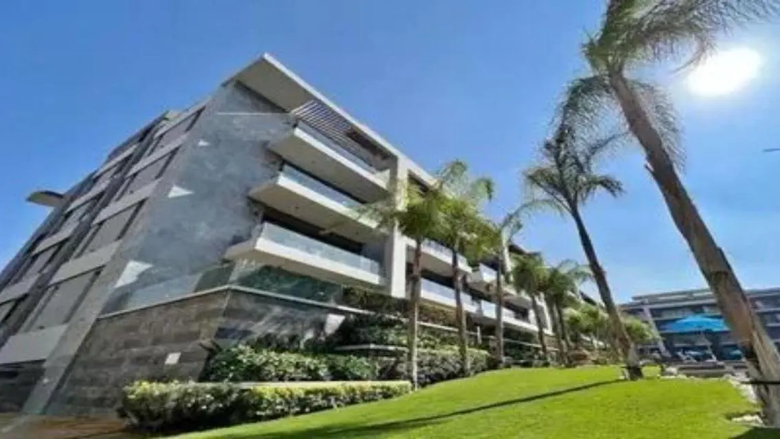 Luxury Apartment in El Patio Oro