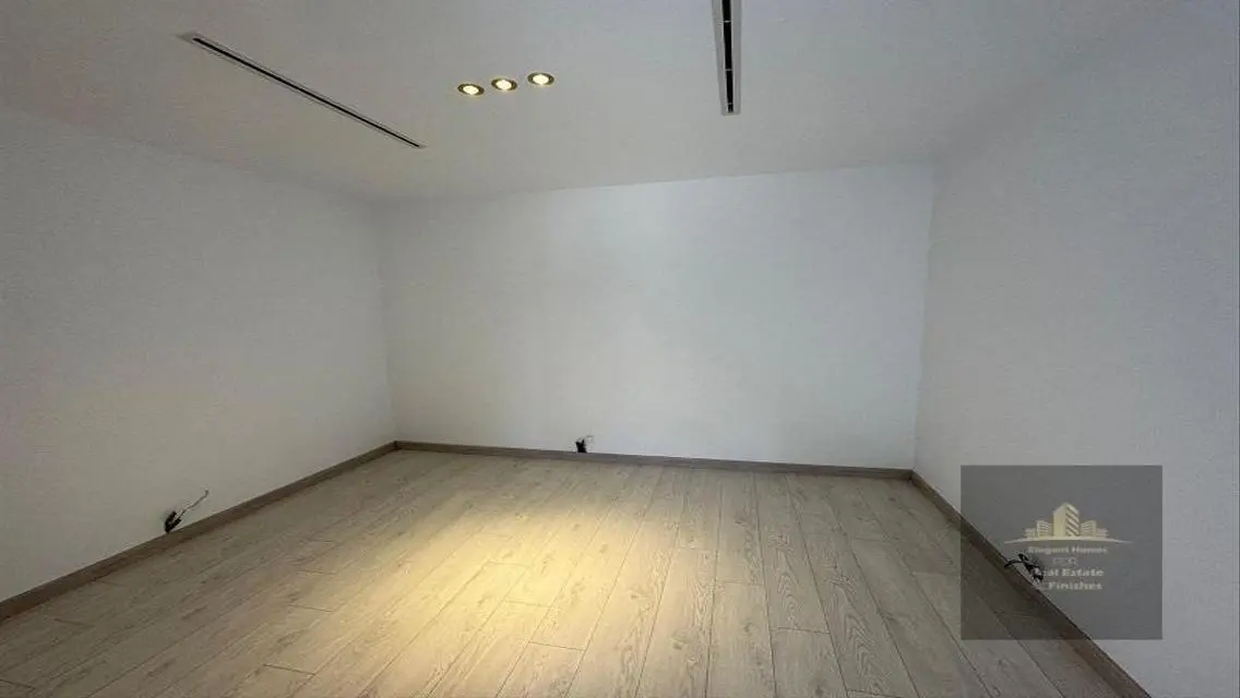 Stunning 4-Bedroom Apartment with Excellent Amenities for Sale