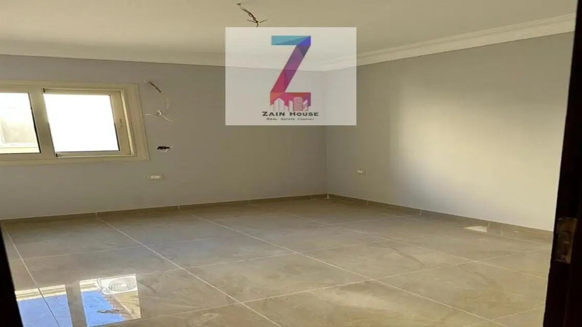 Luxury Apartment for Sale with Balcony