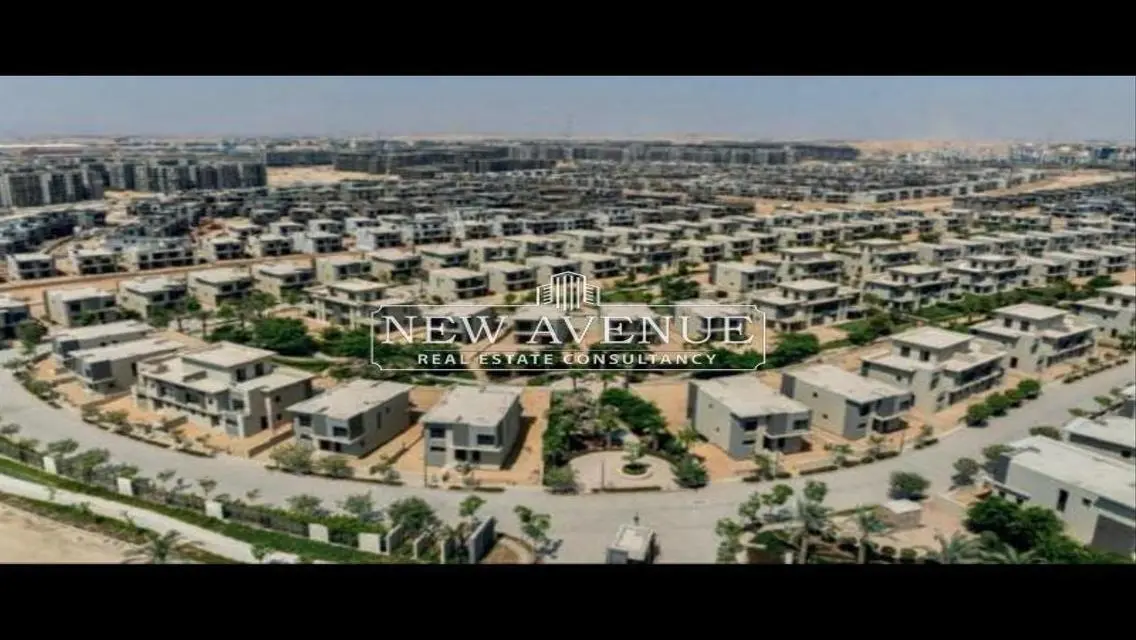 فيلا فاخرة للبيع في موقع متميز – 10,500,000 جنيه مصري