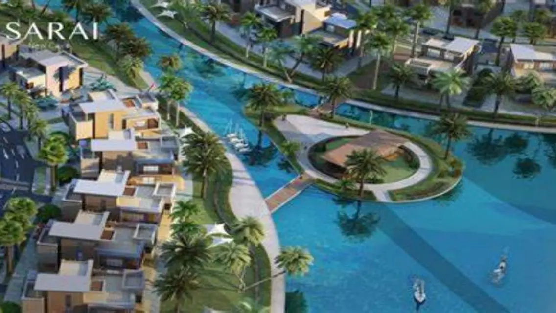 12 Room Apartment with Club Views