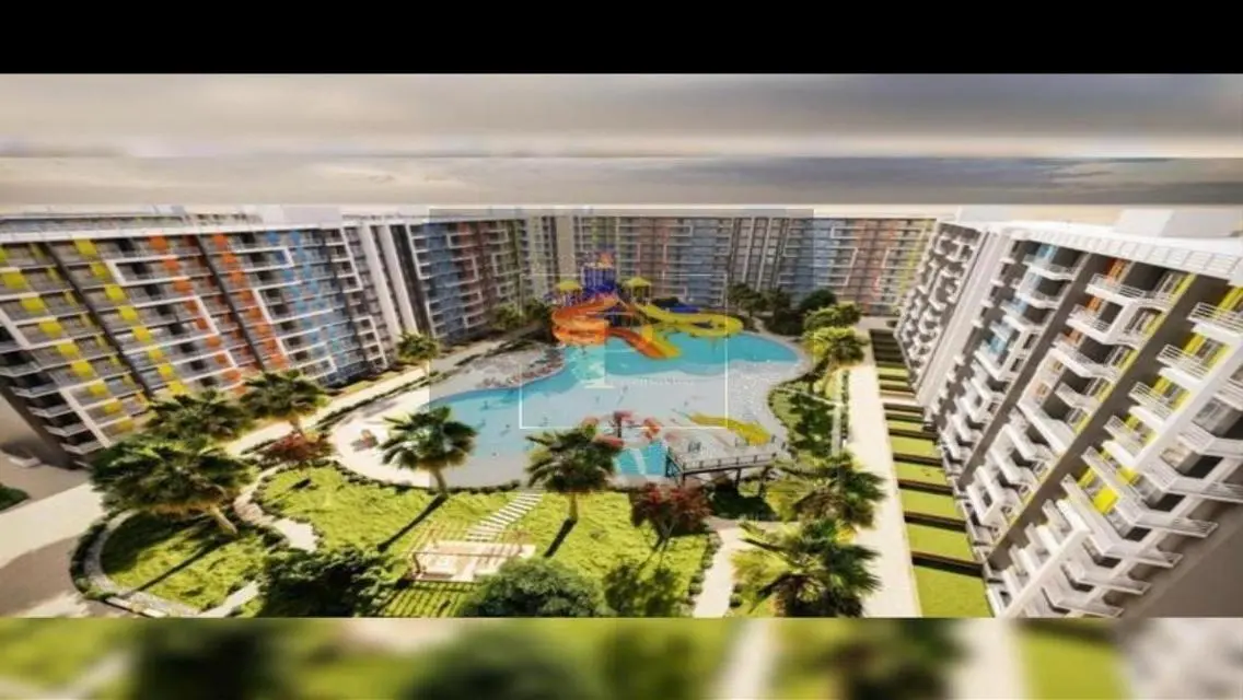 Luxury Apartment with Pool and Balcony in Prime Location