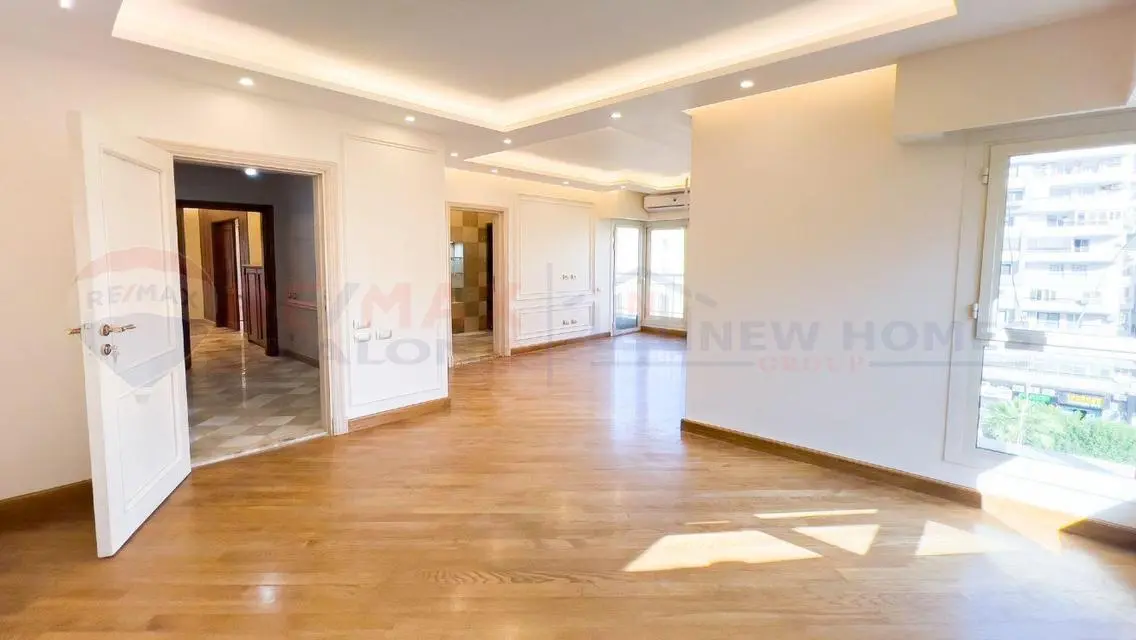 Luxurious Apartment with Lake View for 30 Million EGP