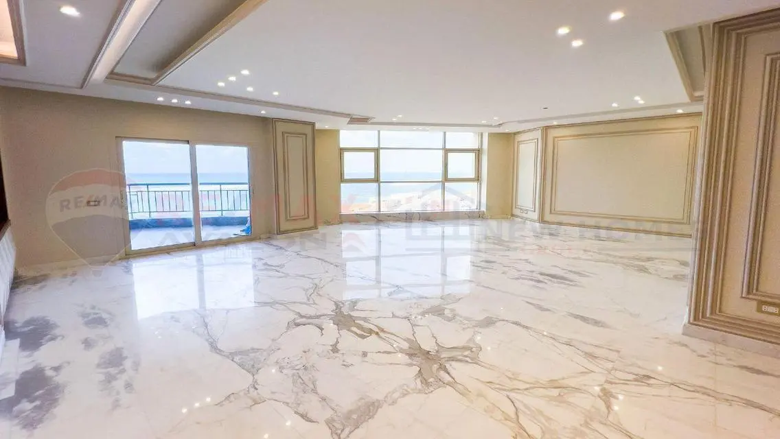 Luxurious Apartment with Lake View for 30 Million EGP