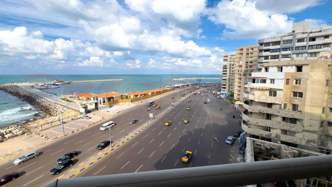 Luxurious Apartment with Lake View for 30 Million EGP