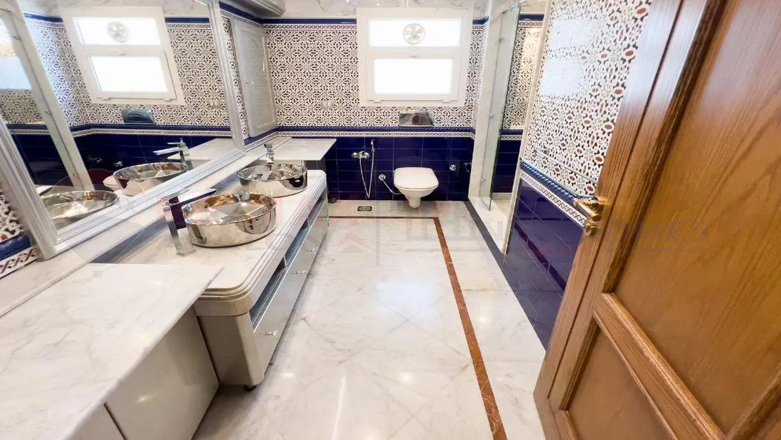 Luxurious Apartment with Lake View for 30 Million EGP