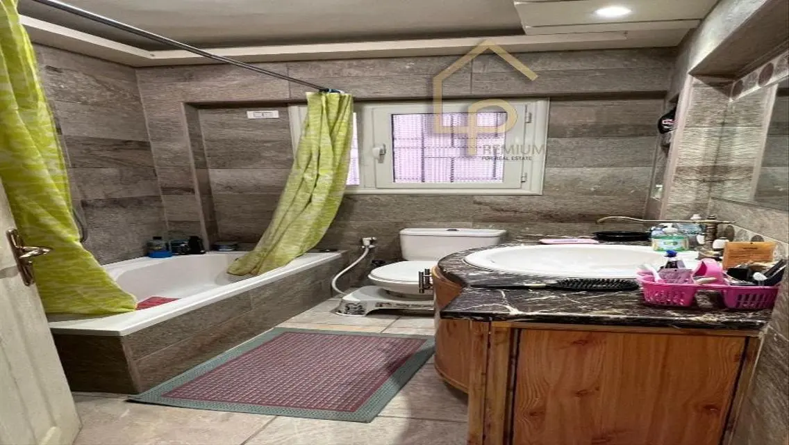Luxury Apartment for Rent in Garden Hills