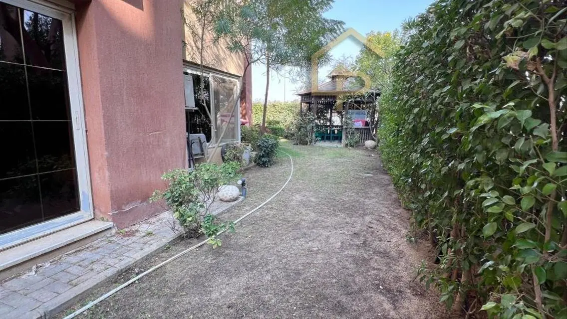 Luxury Apartment for Rent in Garden Hills
