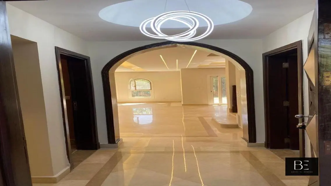 Luxury Villa with Private Garden and Shared Pool for Sale