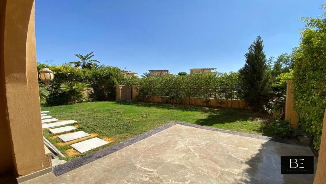 Luxury Villa with Private Garden and Shared Pool for Sale