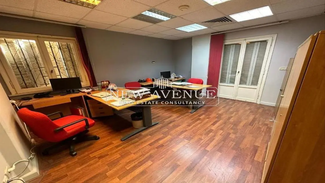 Investment Opportunity: 700 sqm Property in BMS & EMS