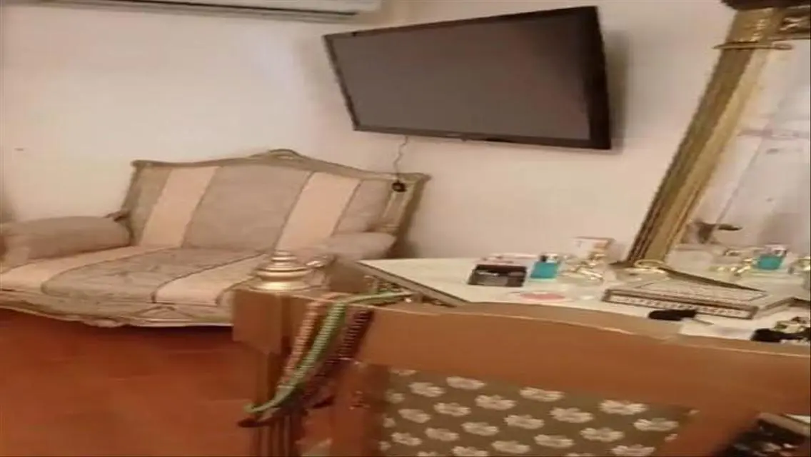 Luxury 2 Bedroom Apartment with Study at 530m²