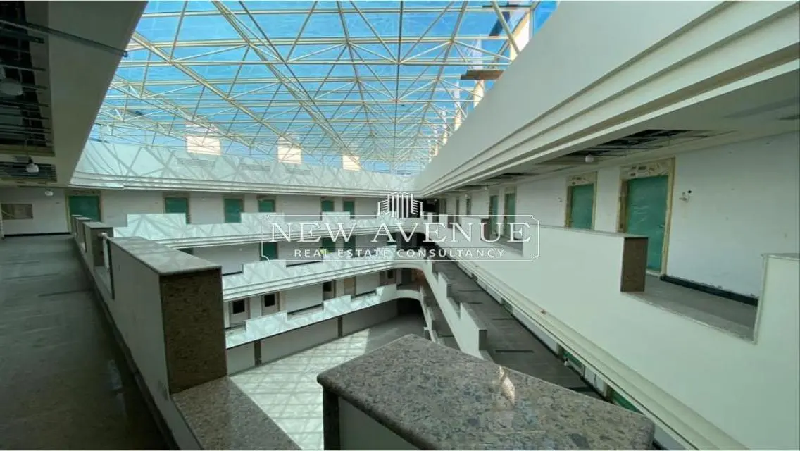 مكتب UMC-56 للإيجار