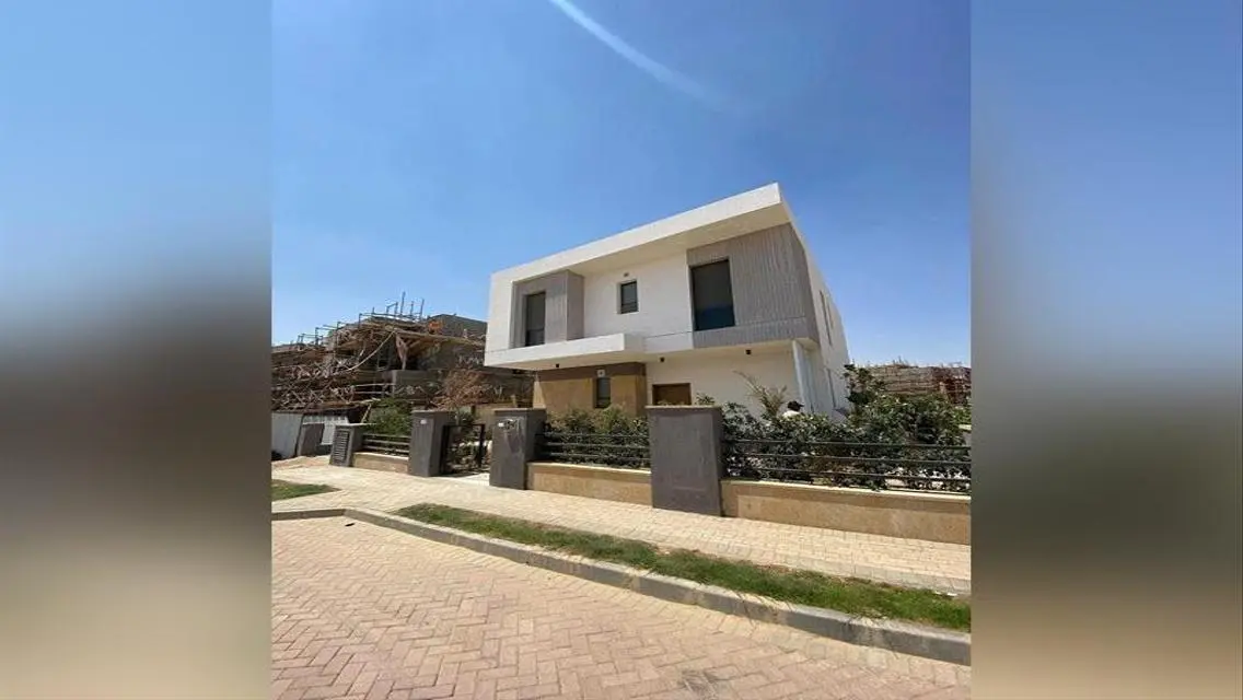 Luxurious Villa for Sale with Stunning View