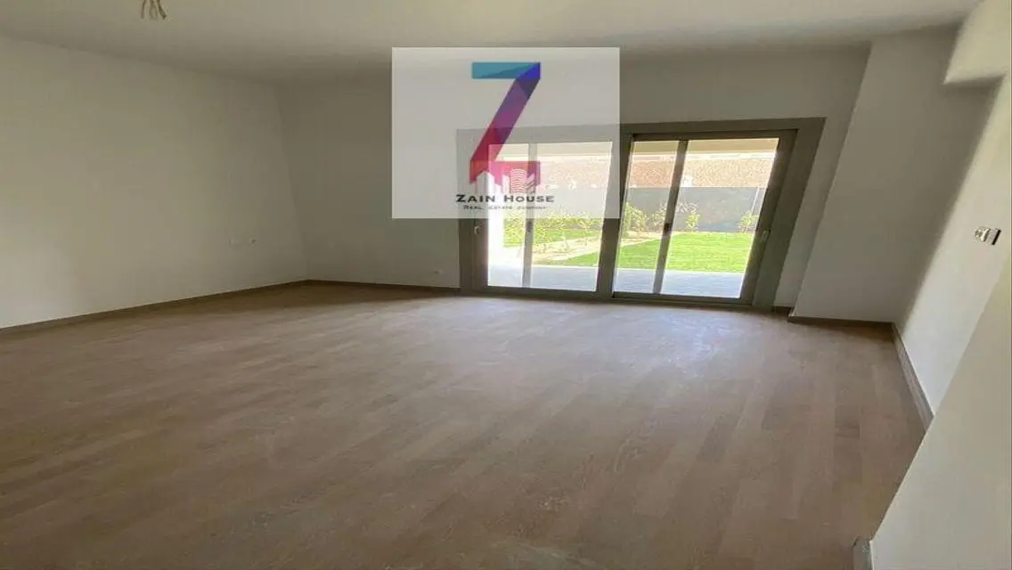 Luxurious Apartment with Competitive Space and Amenities