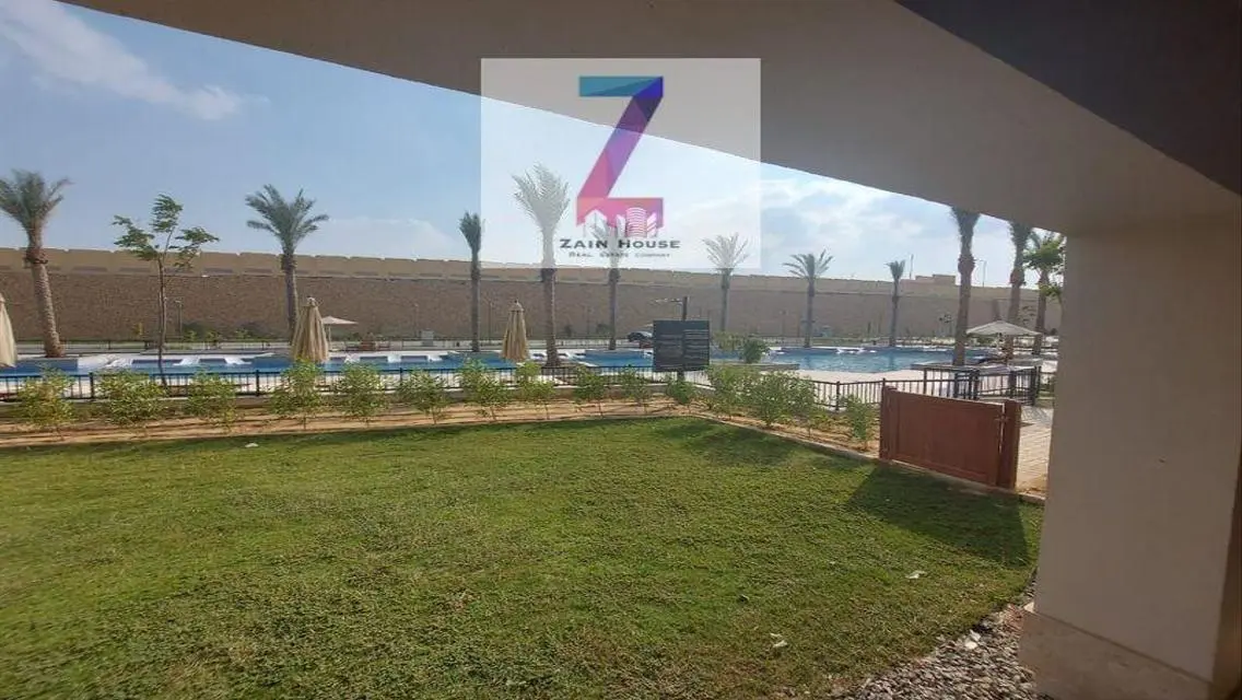 Luxurious Apartment with Competitive Space and Amenities
