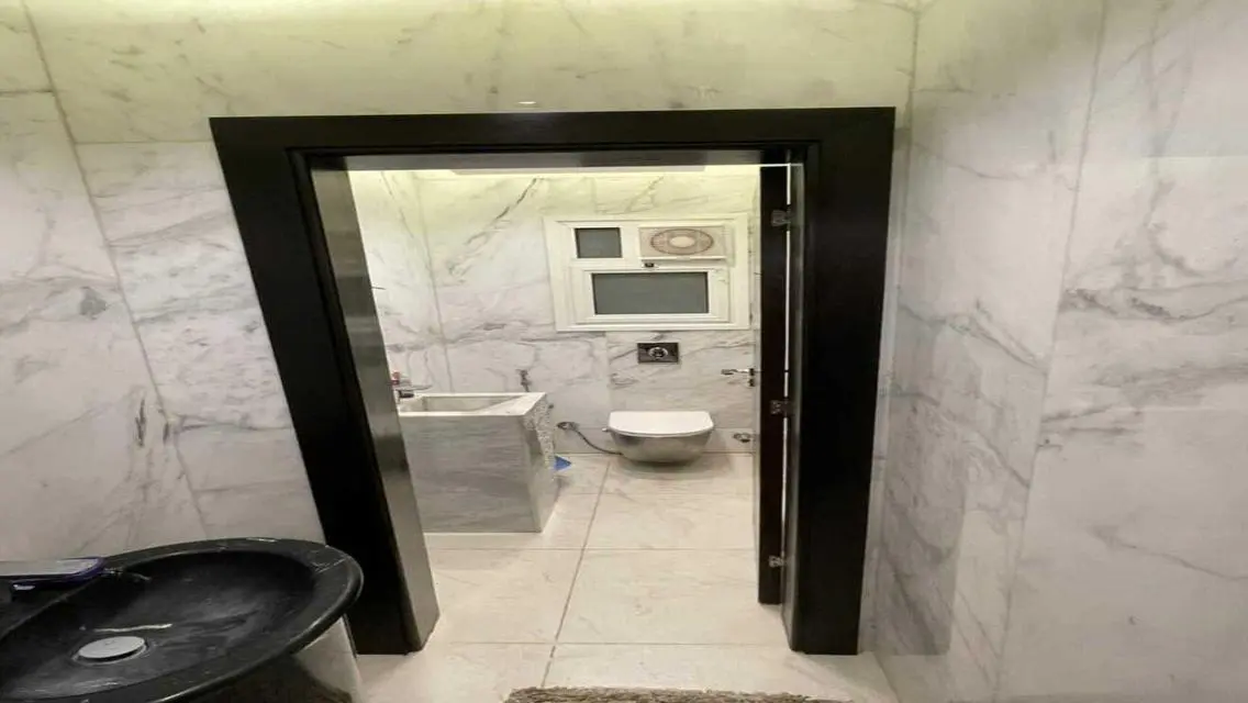 فيلا فاخرة للإيجار مع جميع المرافق