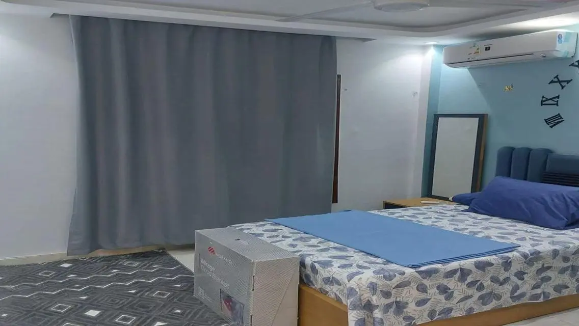 شقة فاخرة للإيجار في موقع متميز