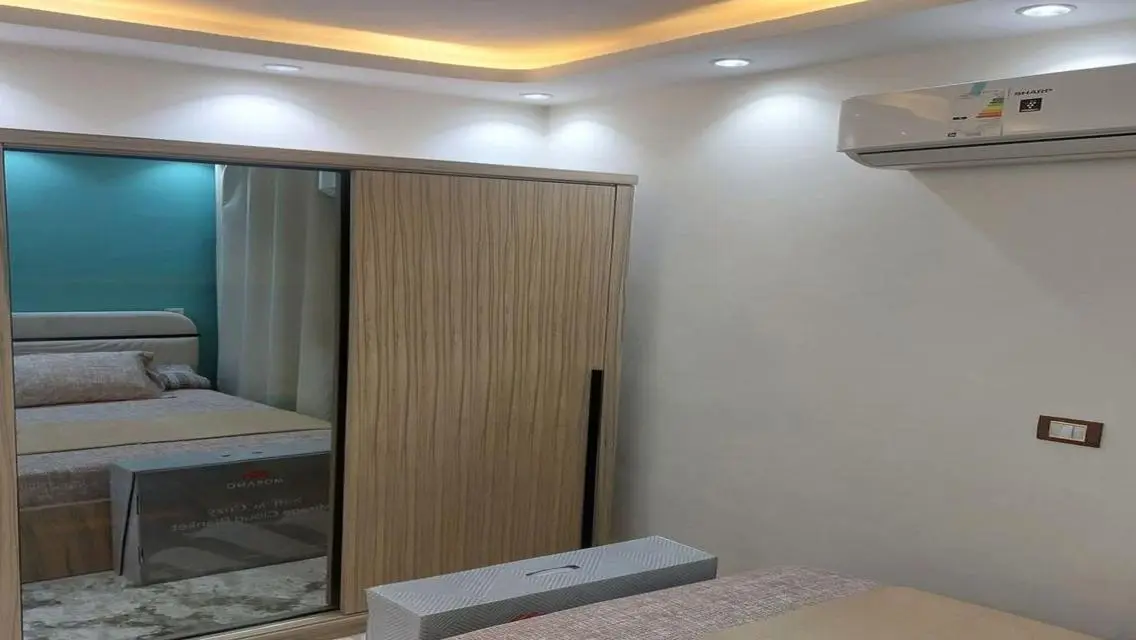 شقة فاخرة للإيجار في موقع متميز
