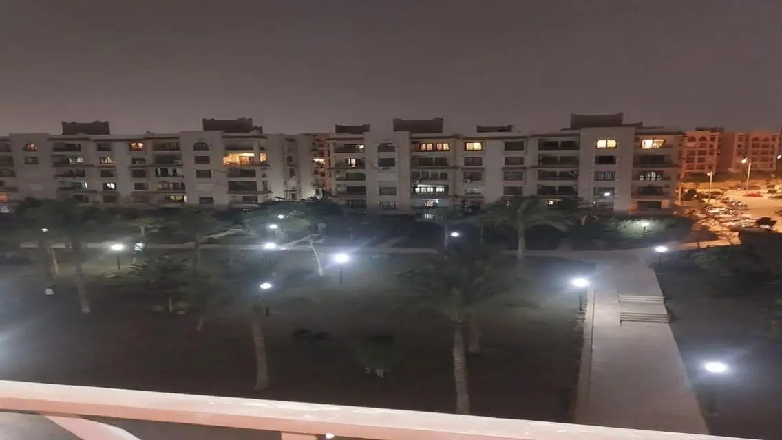 شقة فاخرة للإيجار في موقع متميز