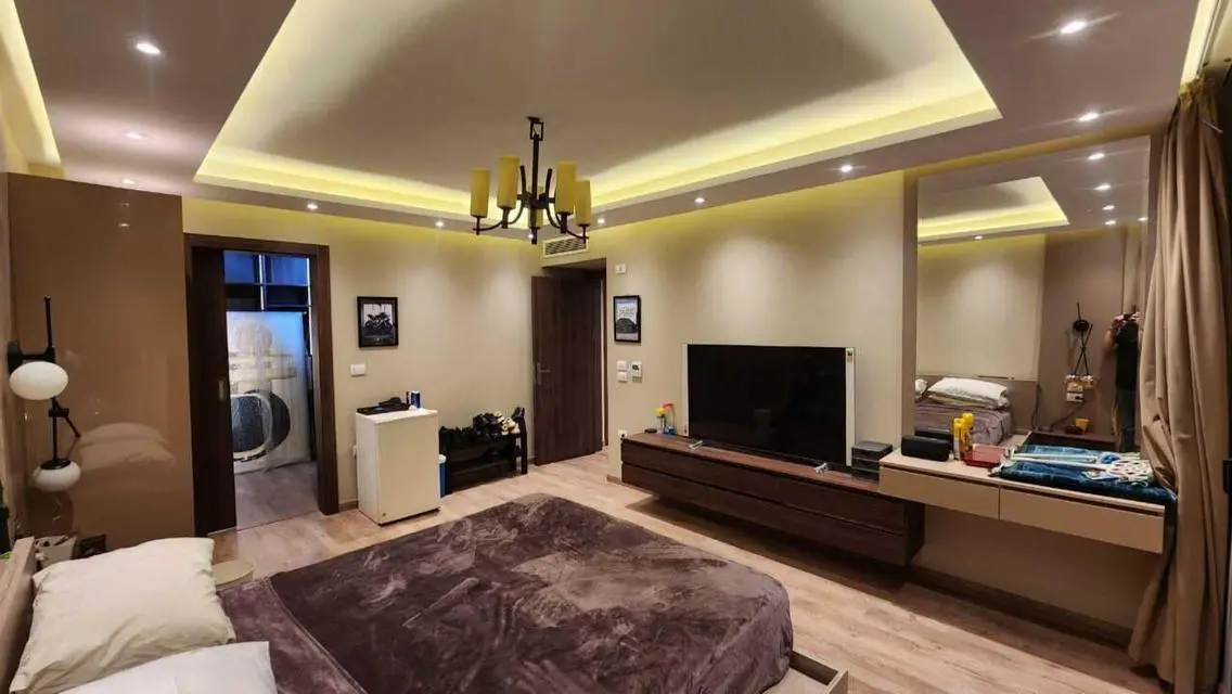 Luxury Apartment with Exceptional Amenities