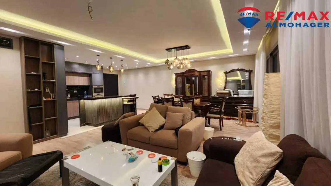 Luxury Apartment with Exceptional Amenities