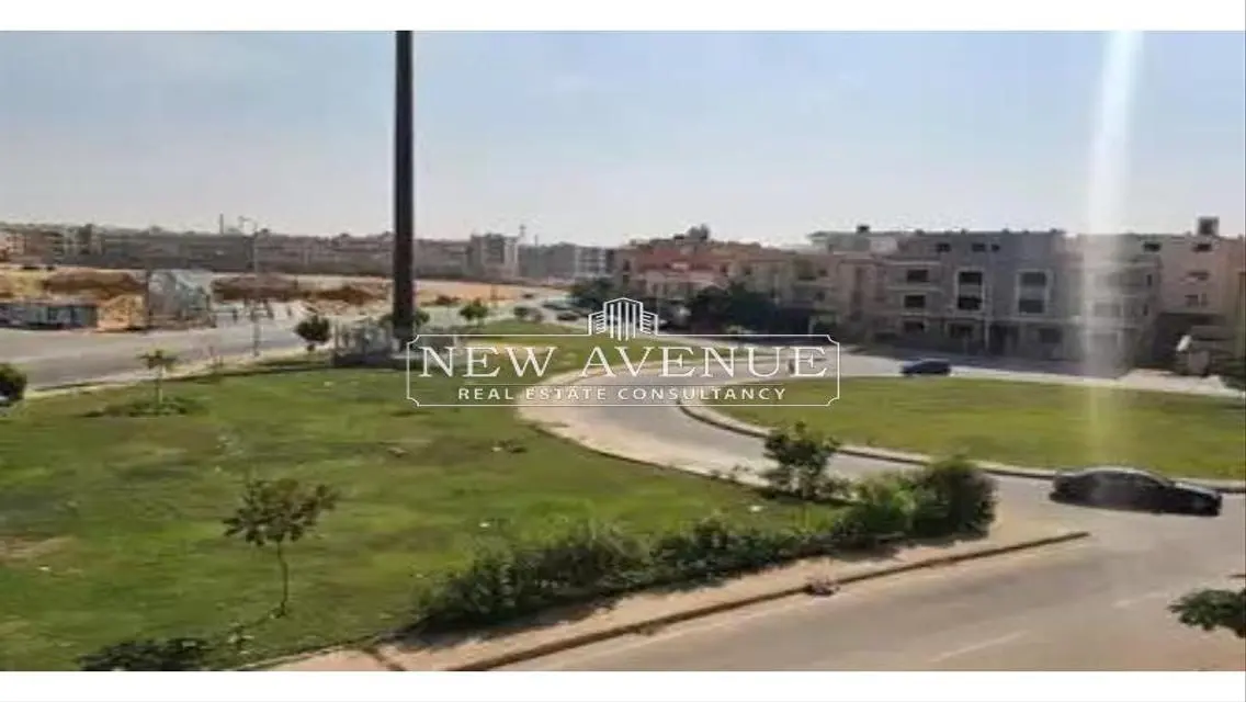 Luxury Apartment with Private Garden and Maid's Room