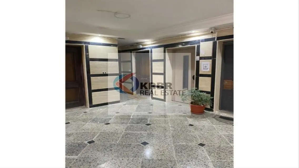Beautiful Apartment with Balcony and Security Guard