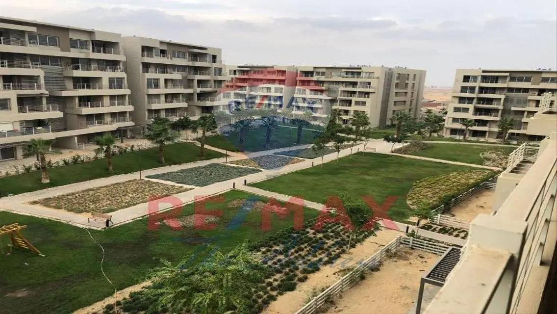 شقة فاخرة بمساحة 206 متر للبيع