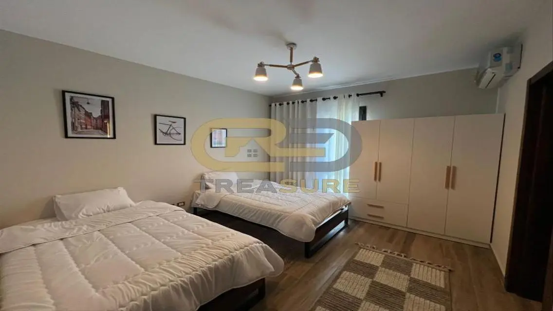 Amazing Investment Opportunity in 160 sqm Apartment
