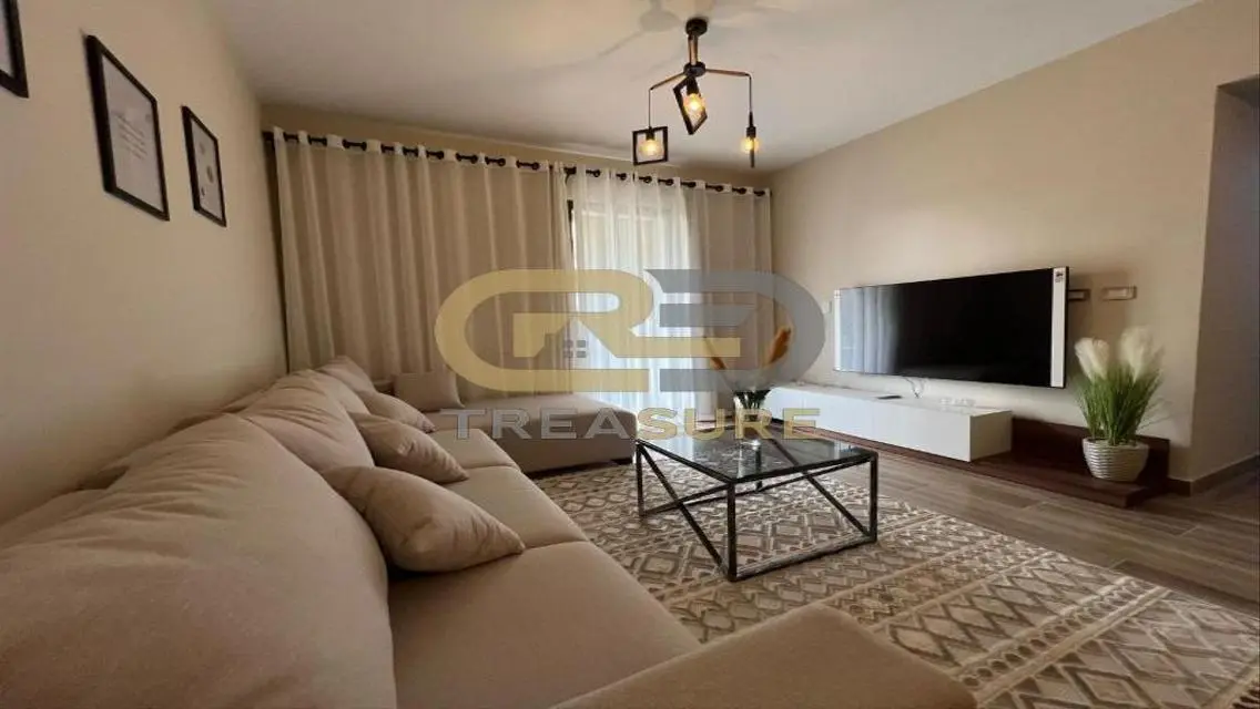 Amazing Investment Opportunity in 160 sqm Apartment