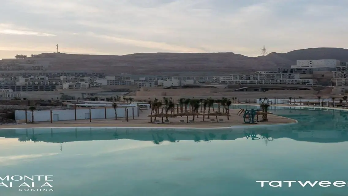 شاليه فاخر للبيع في المونت جلاله، العين السخنة