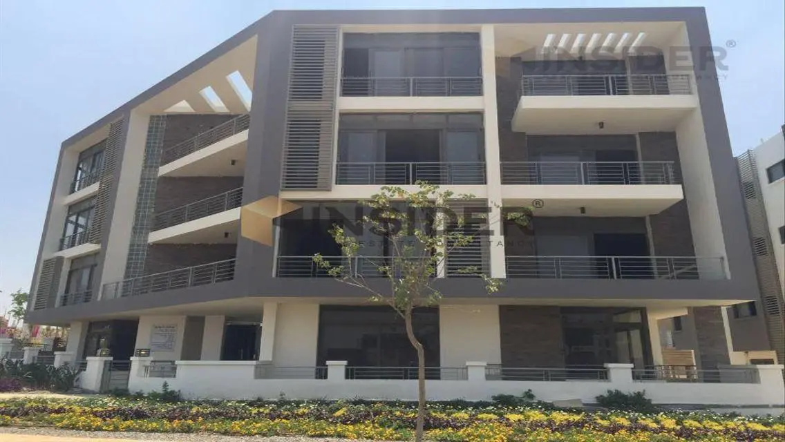 Luxury Villa for Sale with Ample Space