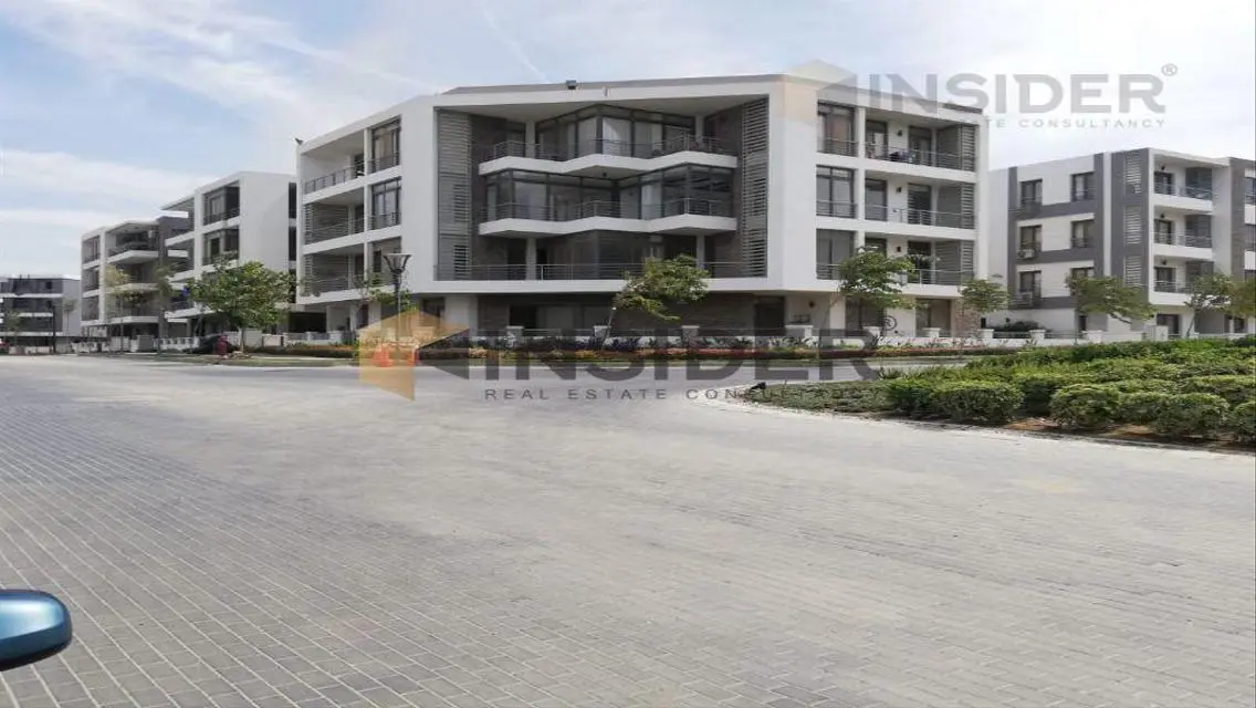 Luxury Villa for Sale with Ample Space