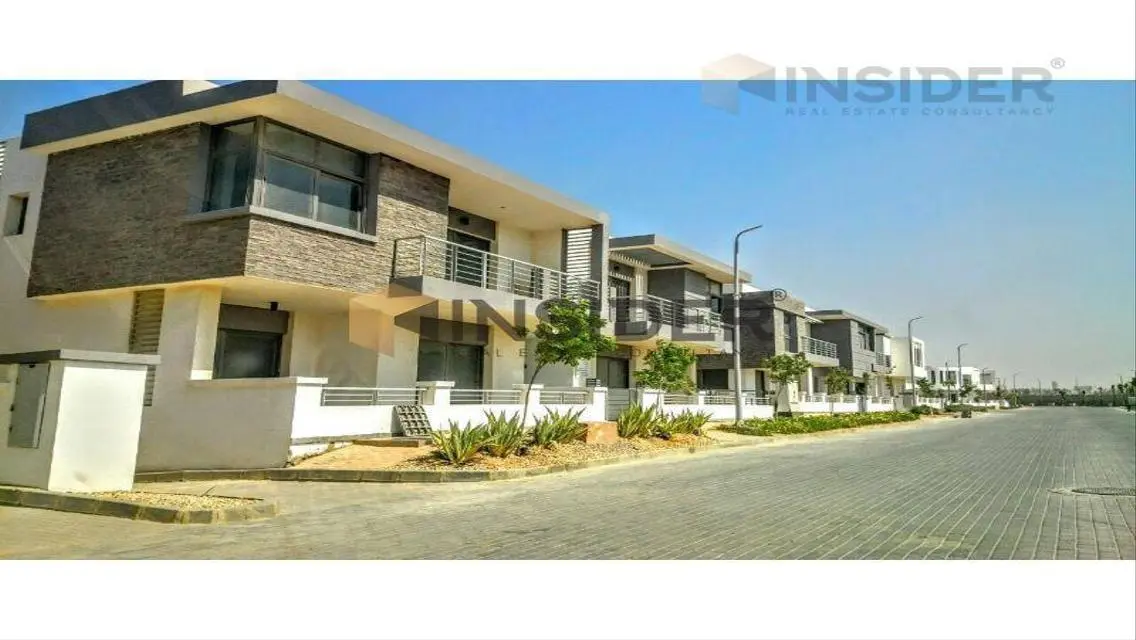 Luxury Villa for Sale with Ample Space