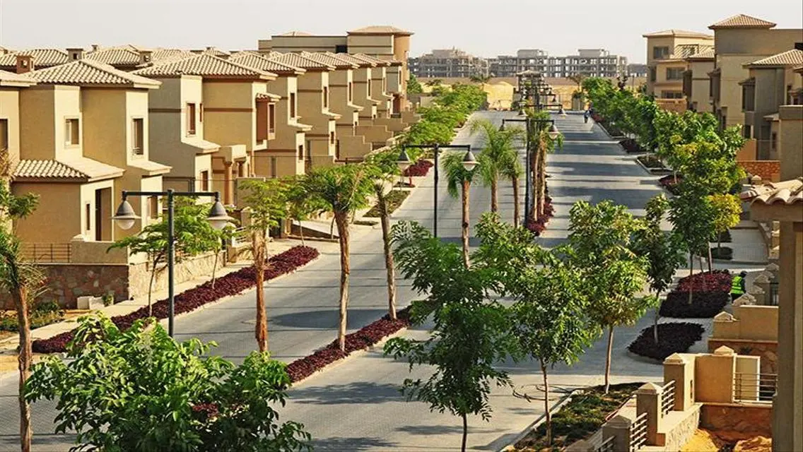 شقة فاخرة بمساحة 380 متر مربع