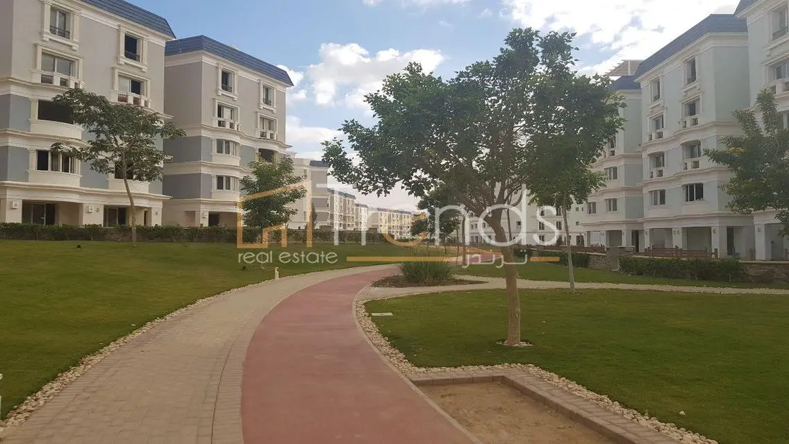Luxurious 4 Bedroom Apartment in a Prime Area